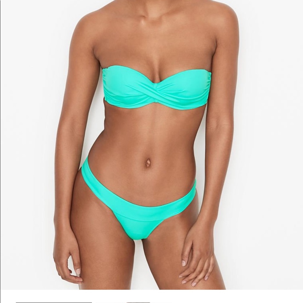 VictoriaSecret Mallorca Twist Bandeau Swim Top